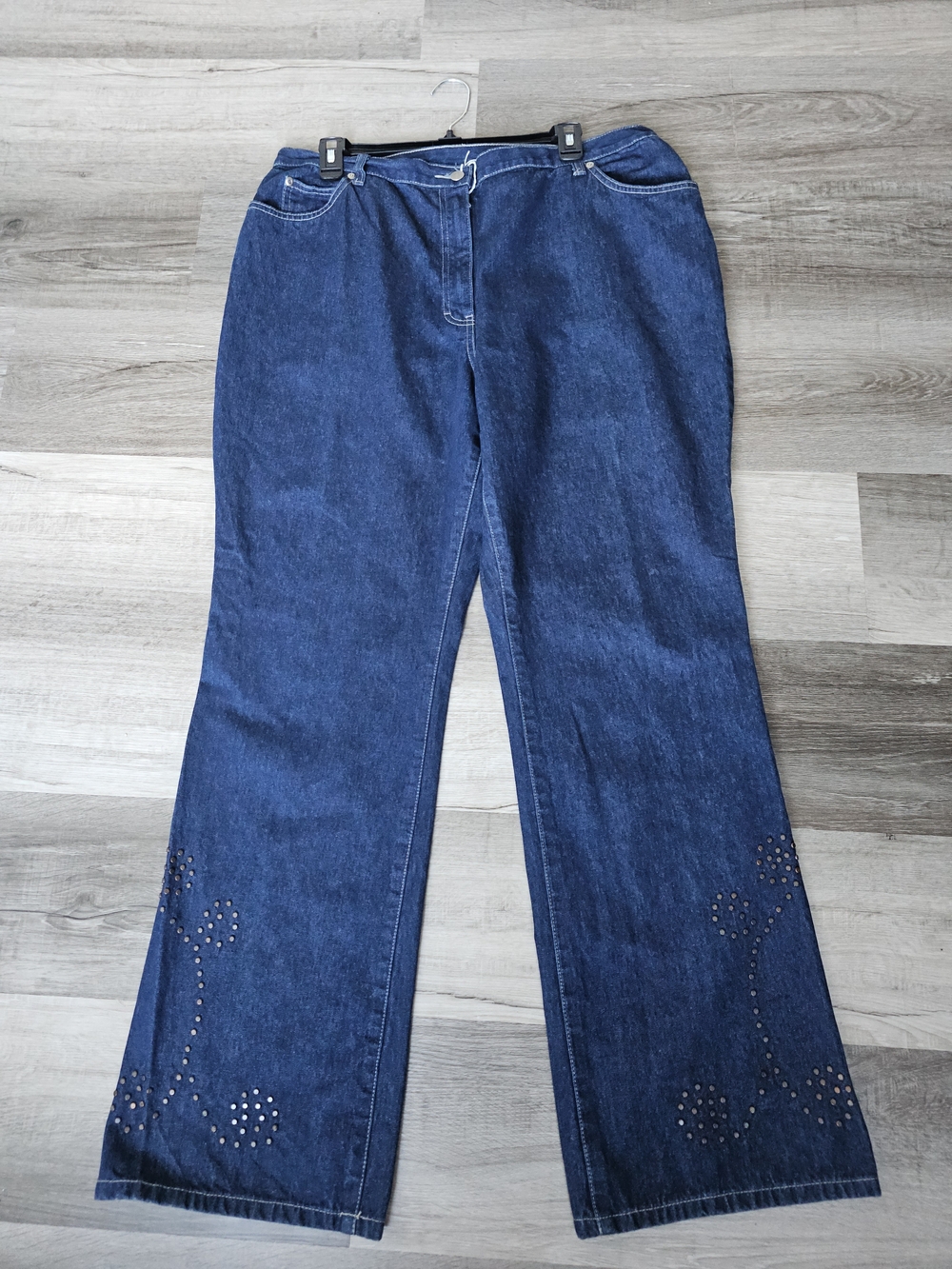 Style & Co. Dark Wash Studded Flare Jeans - Size 16 - Picture 8 of 16
